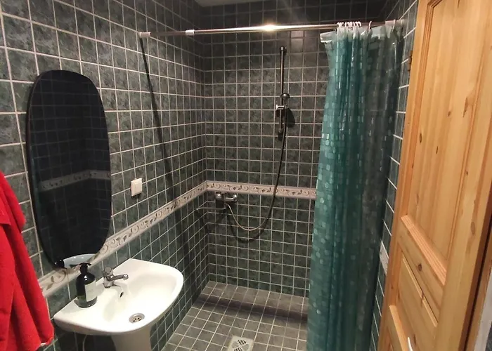 Vormsi Ohvitseride Maja Korter Nr 3 Hullo