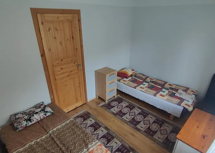 Vormsi Ohvitseride Maja Korter Nr 3 Hullo