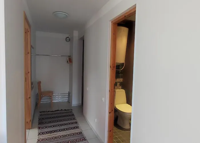 Vormsi Ohvitseride Maja Korter Nr 3 *