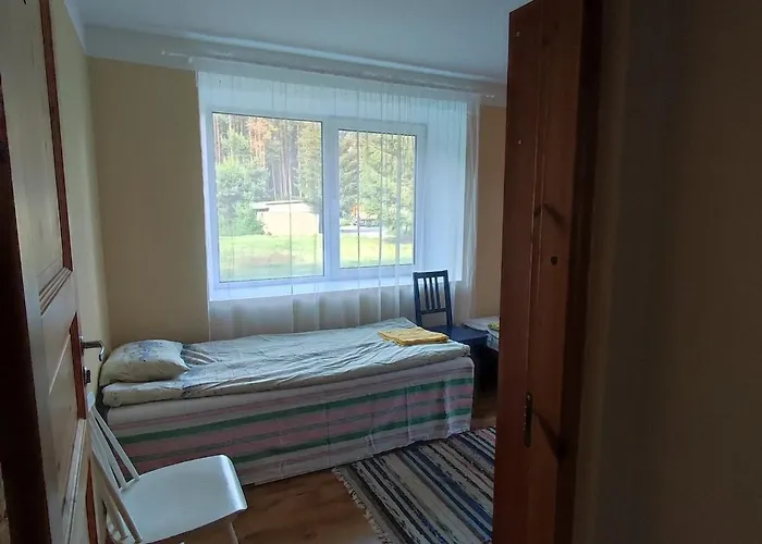 Vormsi Ohvitseride Maja Korter Nr 3 *